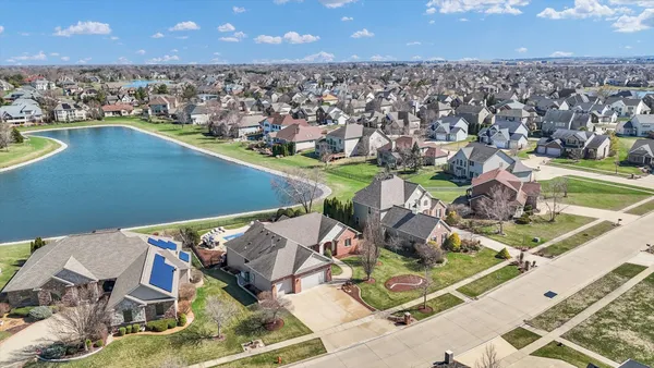 $850,000 | 1614 English Oak Drive, Champaign, IL 61822