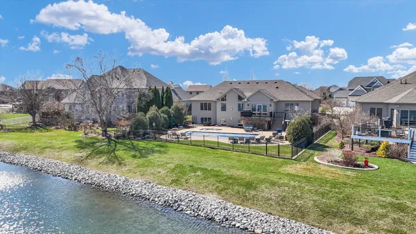 $850,000 | 1614 English Oak Drive, Champaign, IL 61822