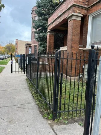 $2,350 | 4841 South Evans Avenue, Unit 1, Chicago, IL 60615