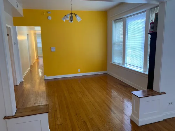 $2,350 | 4841 South Evans Avenue, Unit 1, Chicago, IL 60615