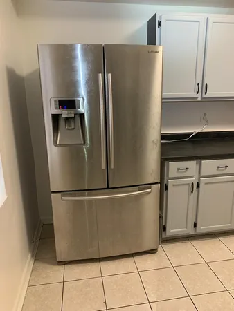 $2,350 | 4841 South Evans Avenue, Unit 1, Chicago, IL 60615