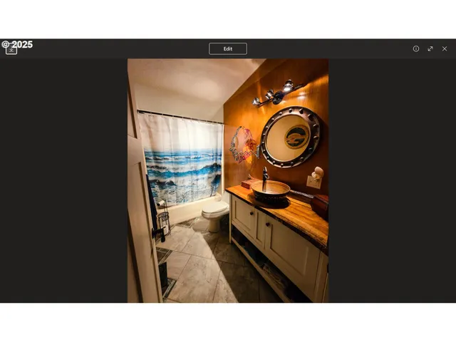 $347,500 | 8790 Northwest Kinglet Lane, Seal Rock, OR 97376