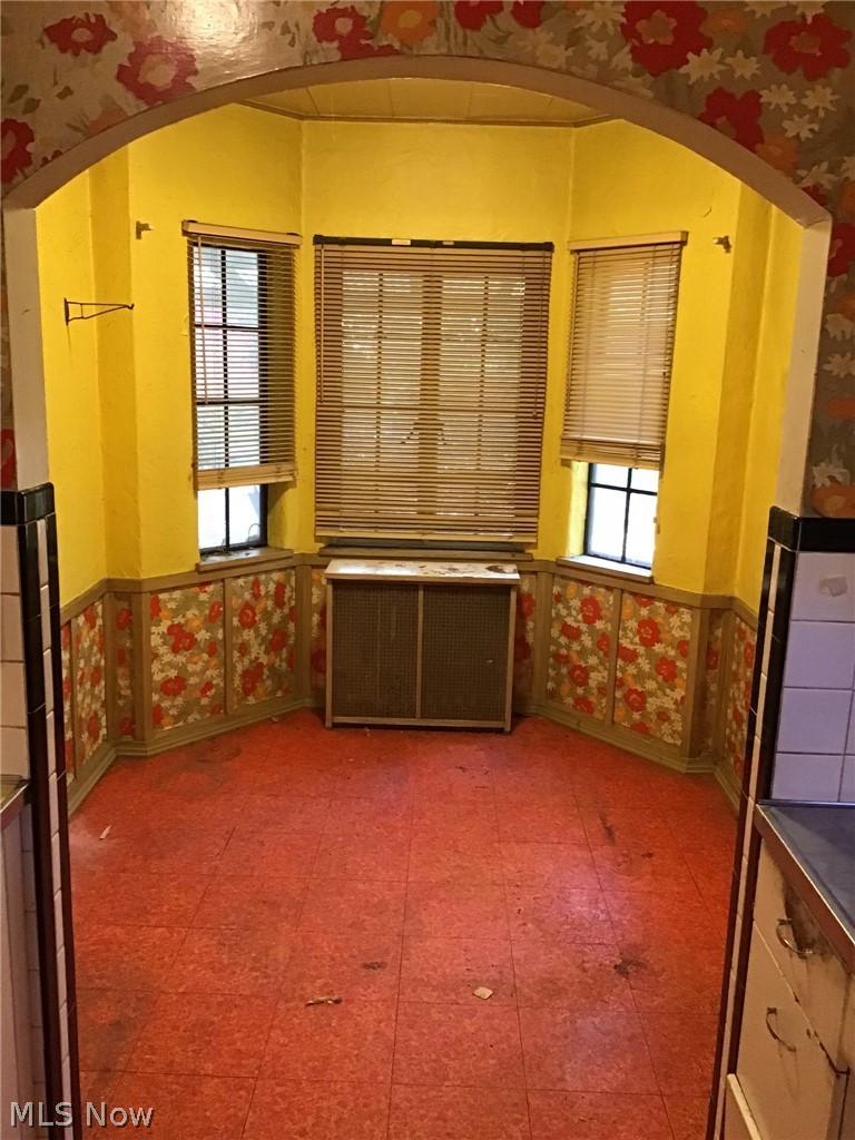 15608 Glynn Road Cleveland, OH 44112 - Photo 7 of 33 Gallery Image 7