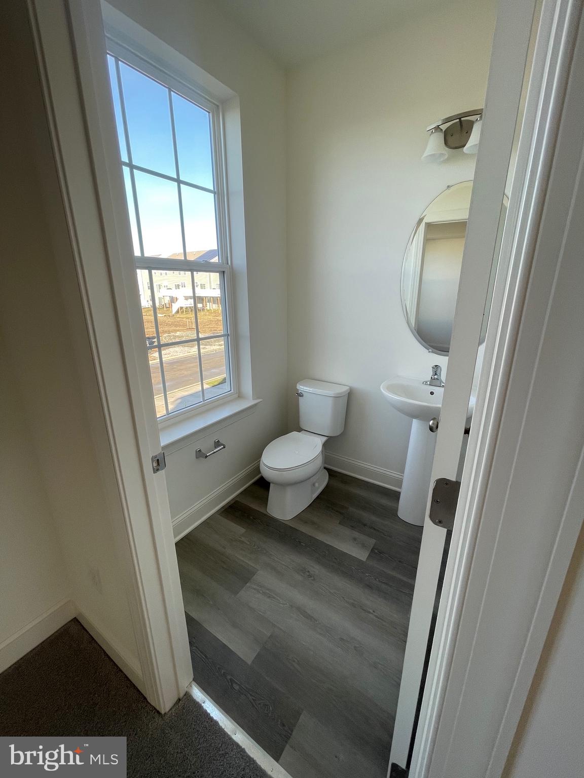 446 Rederick Lane Middletown, DE 19709 - Photo 6 of 18 2nd Floor Powder Room