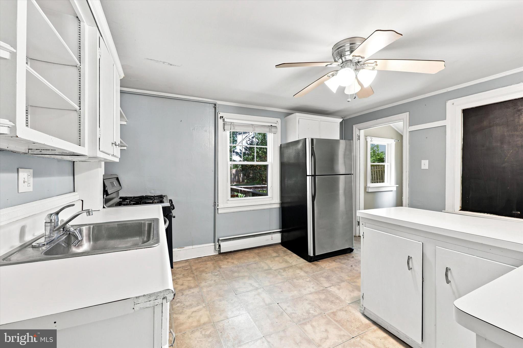 943 Fairview Avenue Wayne, PA 19087 - Photo 13 of 21