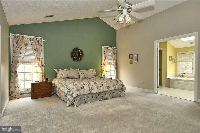 10378 Stansfield Road Laurel, MD 20723 - Photo 19 of 30 Owner's suite