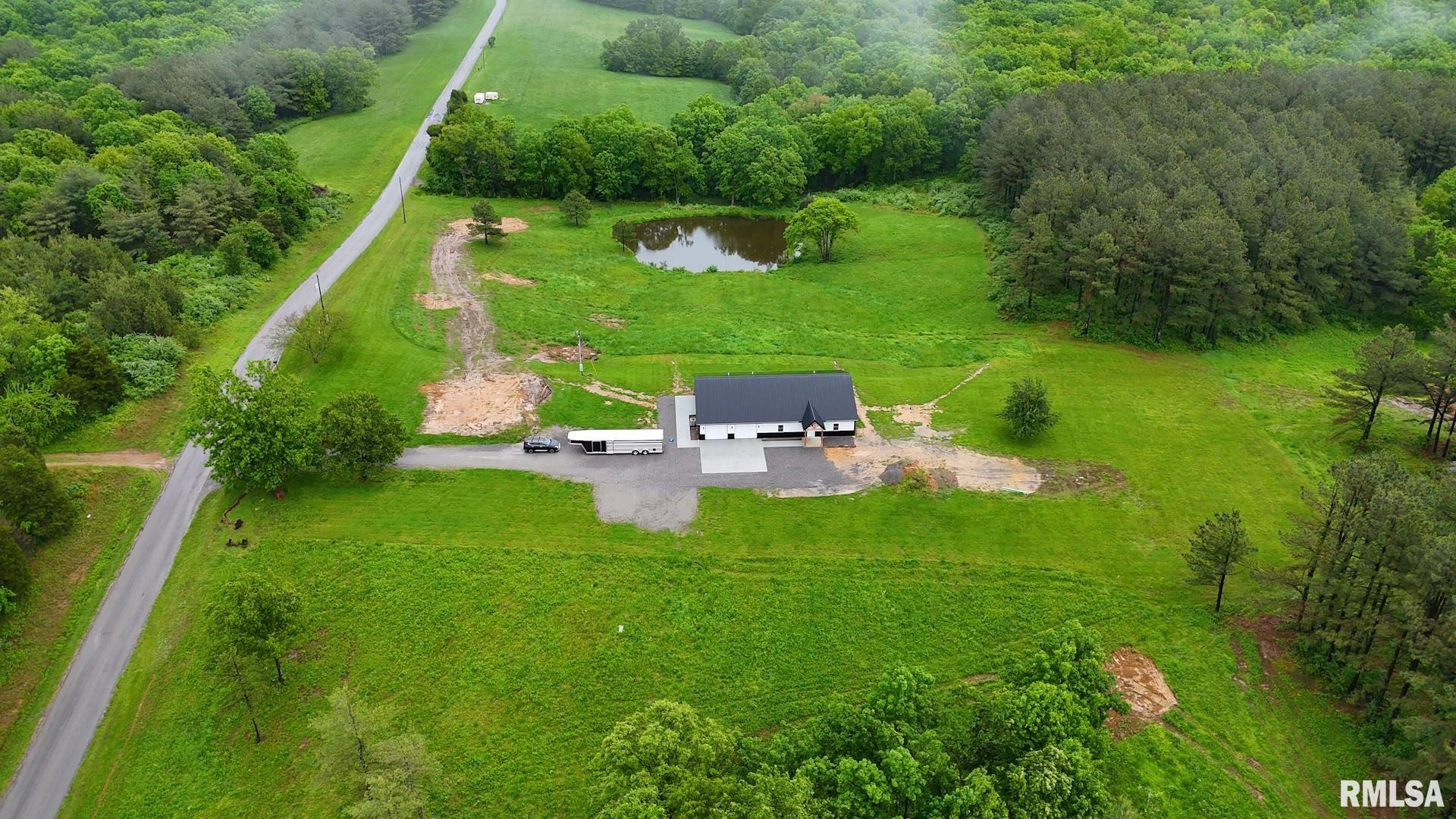 142 Oak Road Harrisburg, IL 62946 - Photo 32 of 47