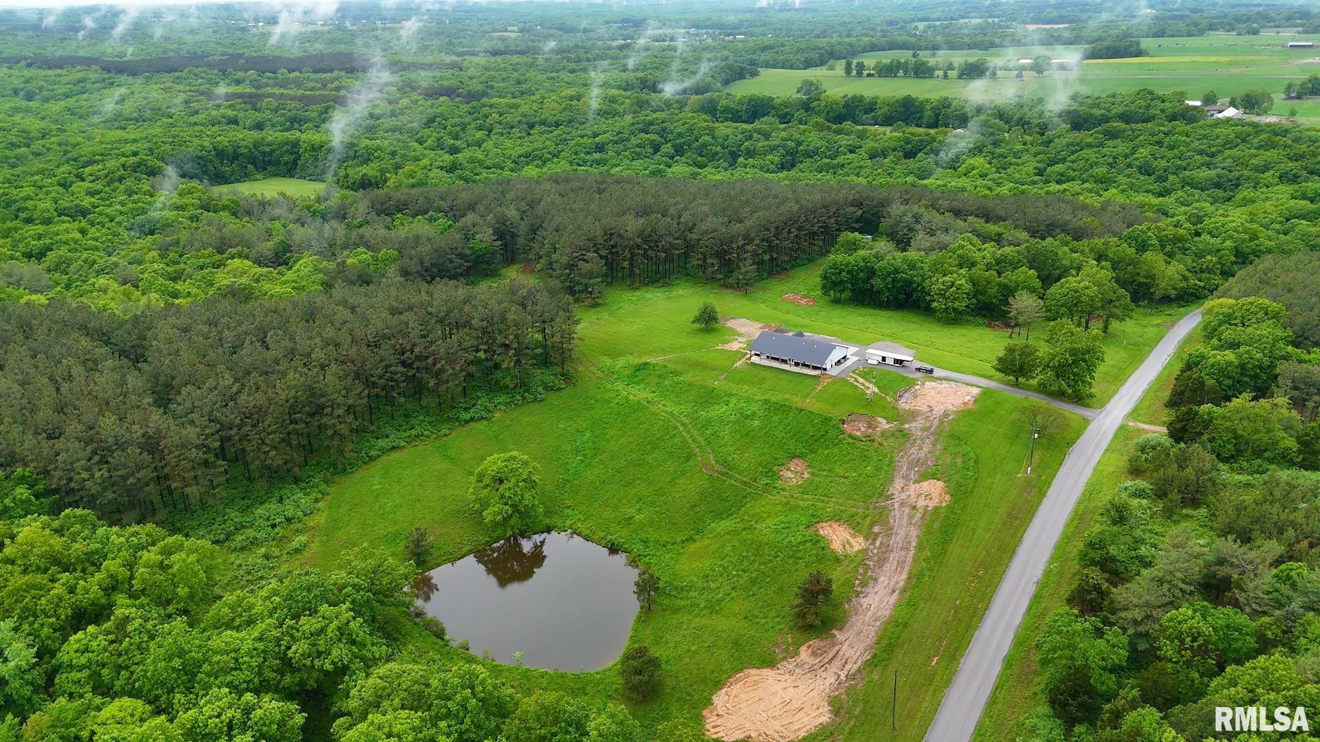 142 Oak Road Harrisburg, IL 62946 - Photo 36 of 47