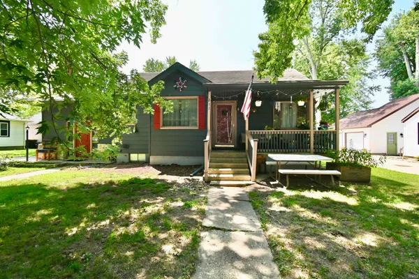 $245,000 | 211 West Main Street, Rossville, IN 46065