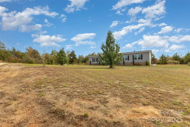 $348,500 | 13584 Smithford Road, Hickory Grove, SC 29717