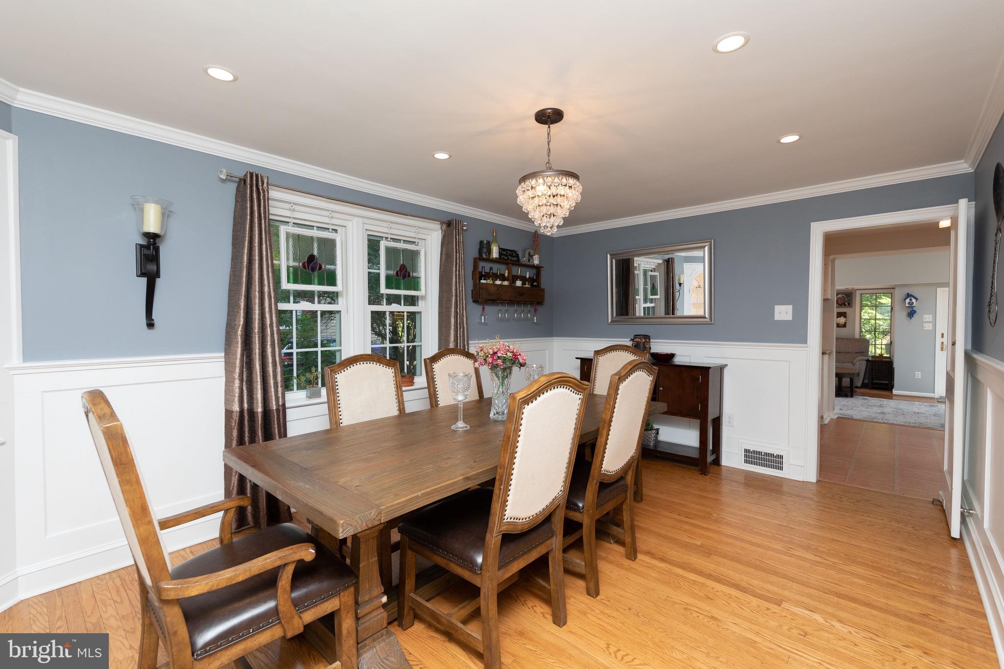 540 Custis Road Glenside, PA 19038 - Photo 16 of 57 Dining Room