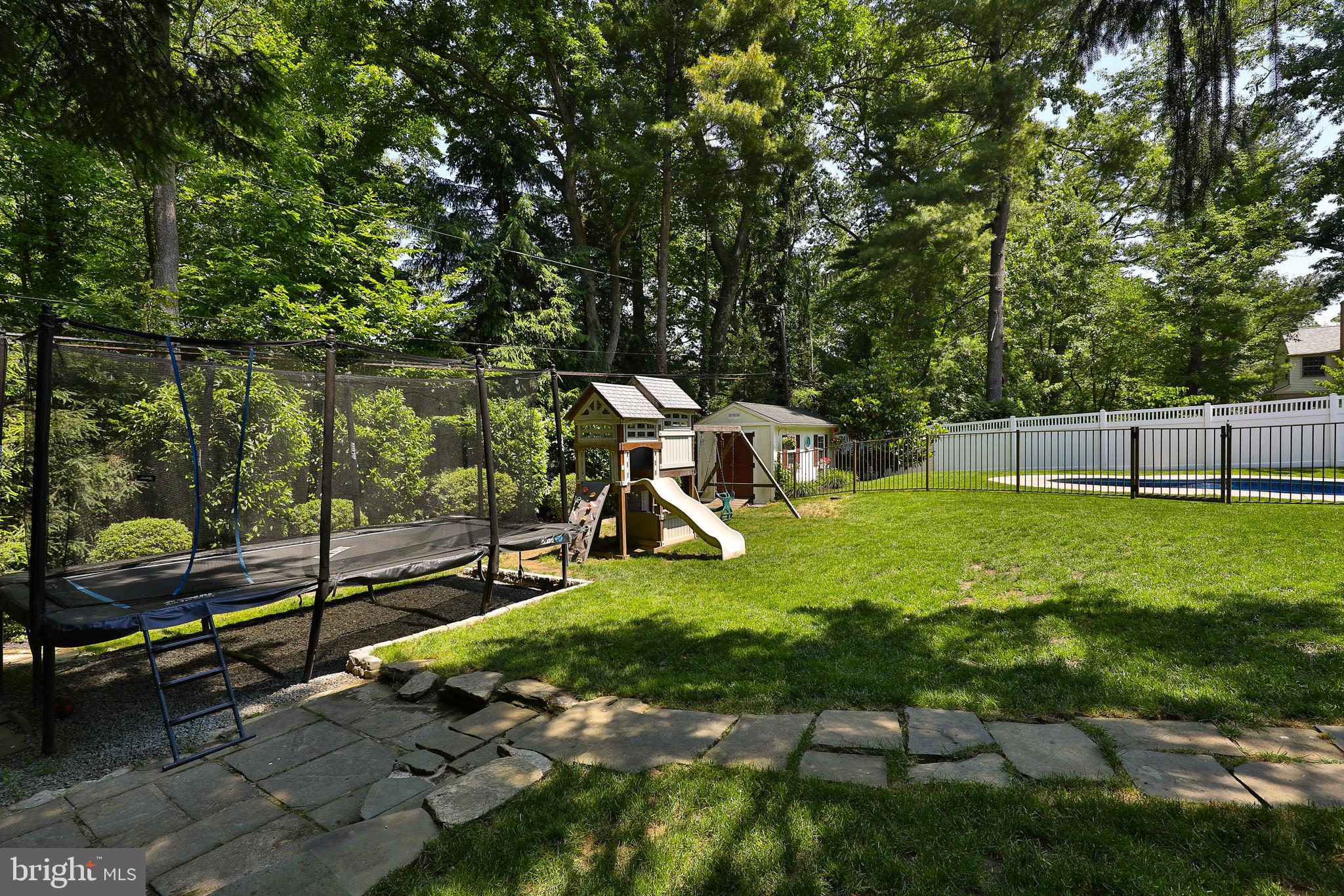 540 Custis Road Glenside, PA 19038 - Photo 42 of 57 Backyard