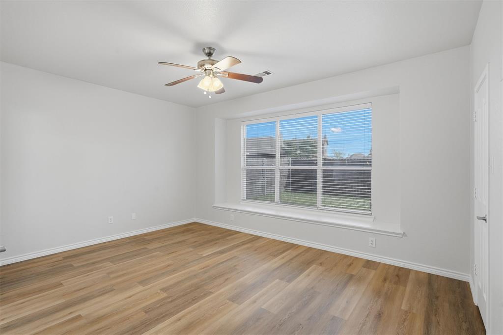 10986 Hawks Landing Road Fort Worth, TX 76052 - Photo 23 of 39