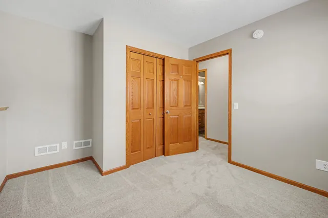 $360,000 | 723 Southwest Florida Street, Lonsdale, MN 55046