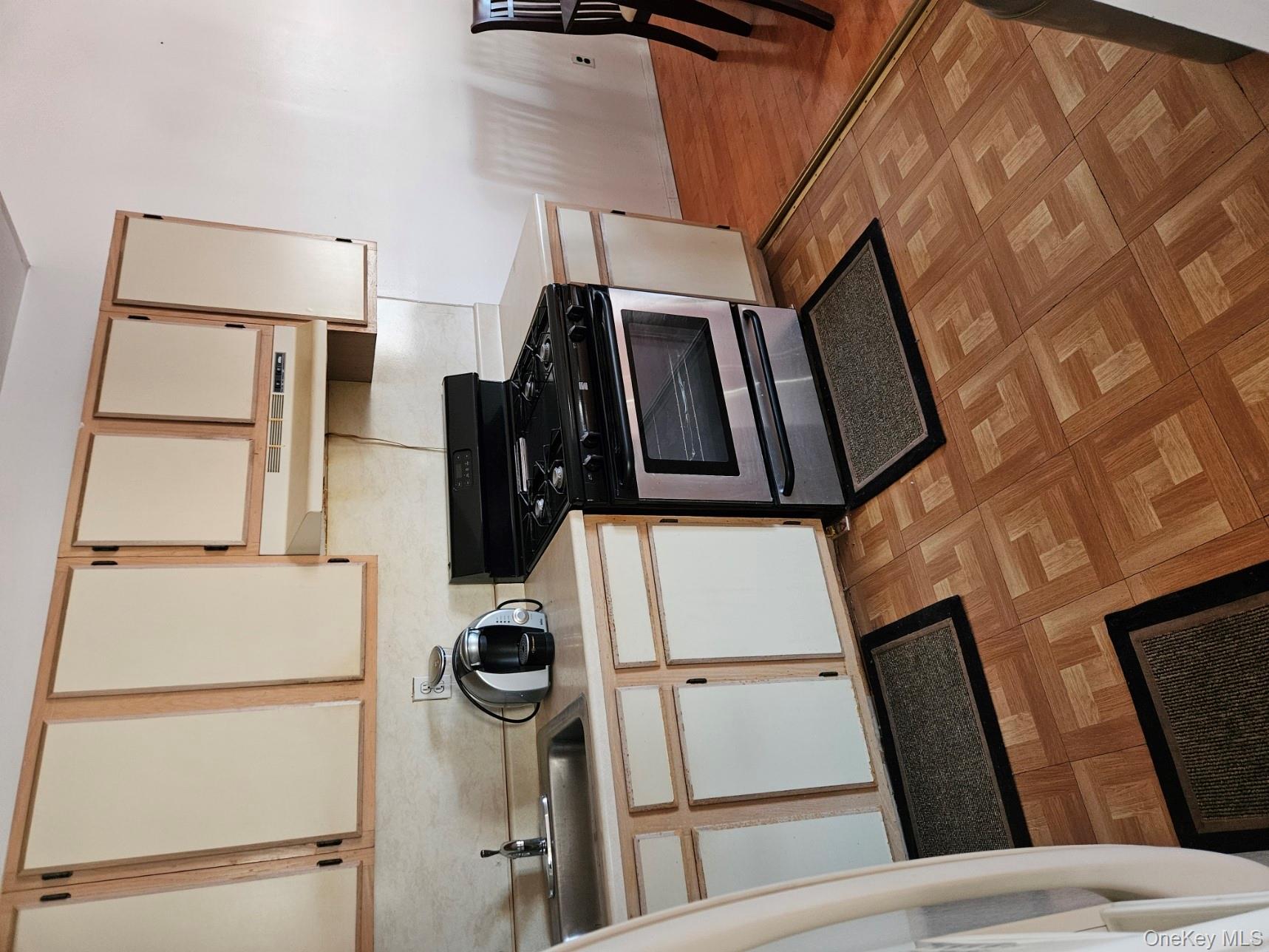 119-31 Guy R Brewer Boulevard, Unit 2 Queens, NY 11434 - Photo 7 of 16