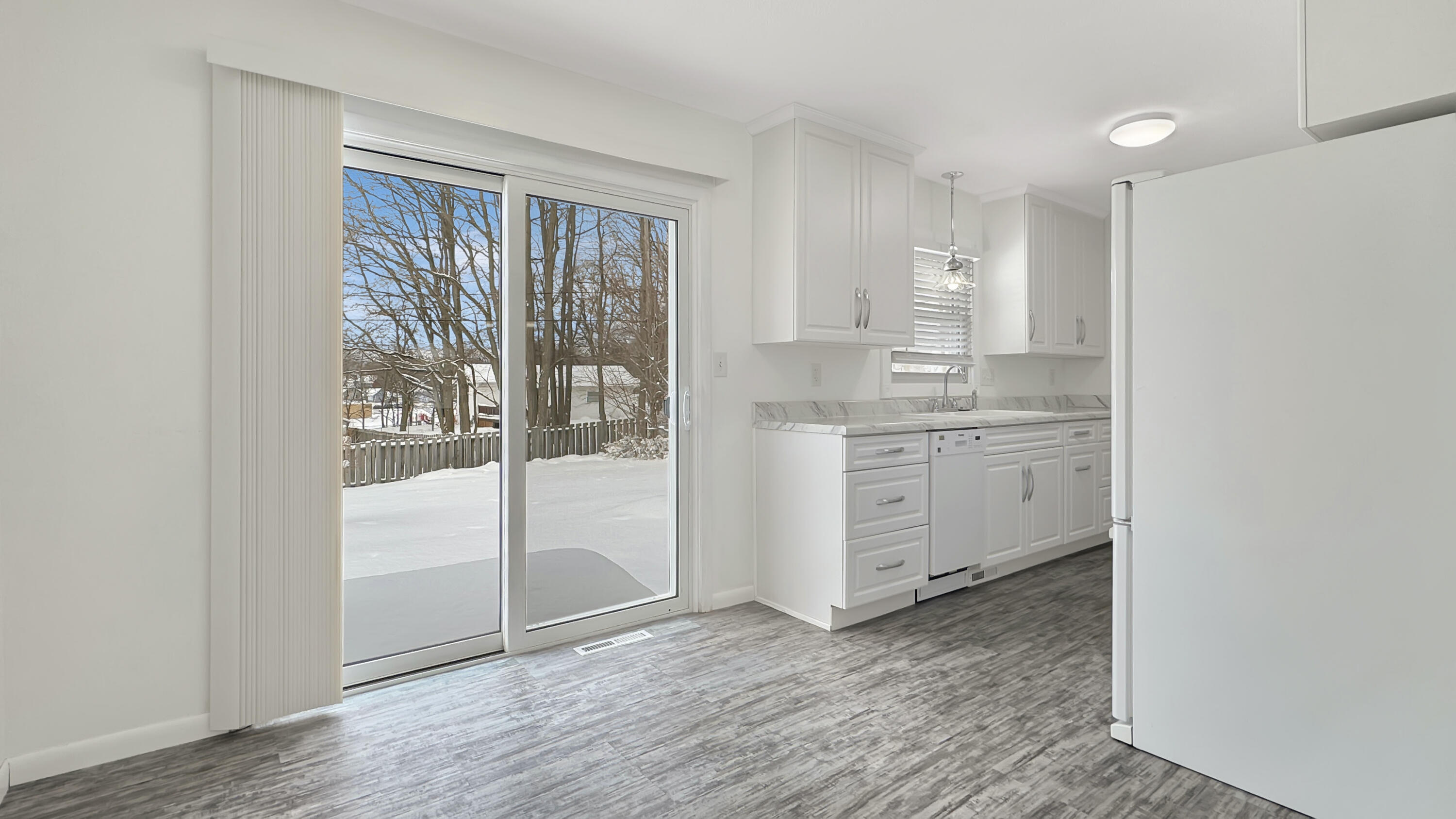 416 Crestview Street Cadillac, MI 49601 - Photo 10 of 42 Greg Bosscher take two (18)