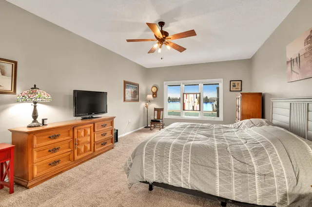 $1,250,000 | W949 Miramar Drive, East Troy, WI 53120