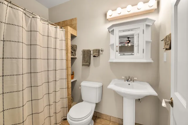 $1,250,000 | W949 Miramar Drive, East Troy, WI 53120