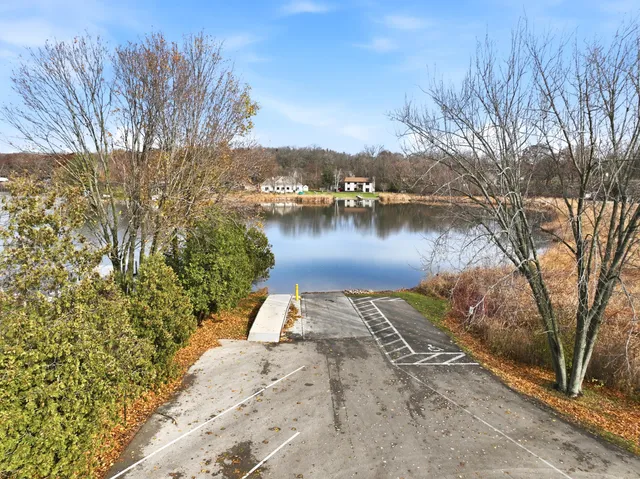 $1,250,000 | W949 Miramar Drive, East Troy, WI 53120