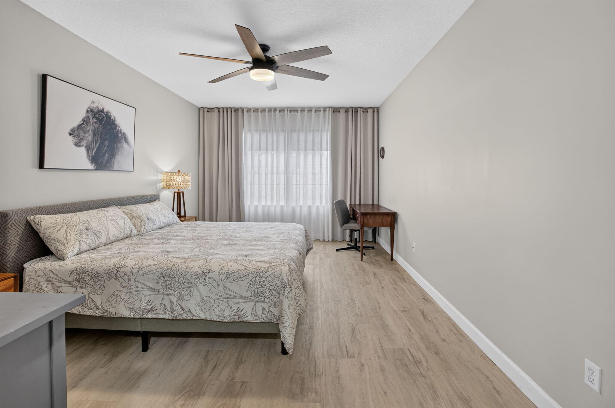 17050 Emile Street, Unit 2 Boca Raton, FL 33487 - Photo 21 of 42 26-web-or-mls-DSC_9655