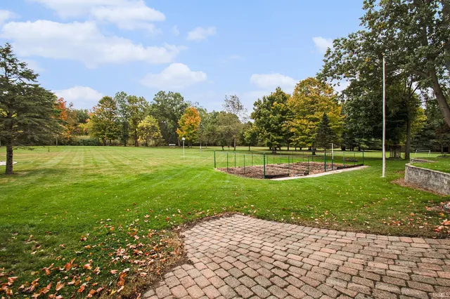 $945,000 | 51354 Stratford Drive, Elkhart, IN 46514