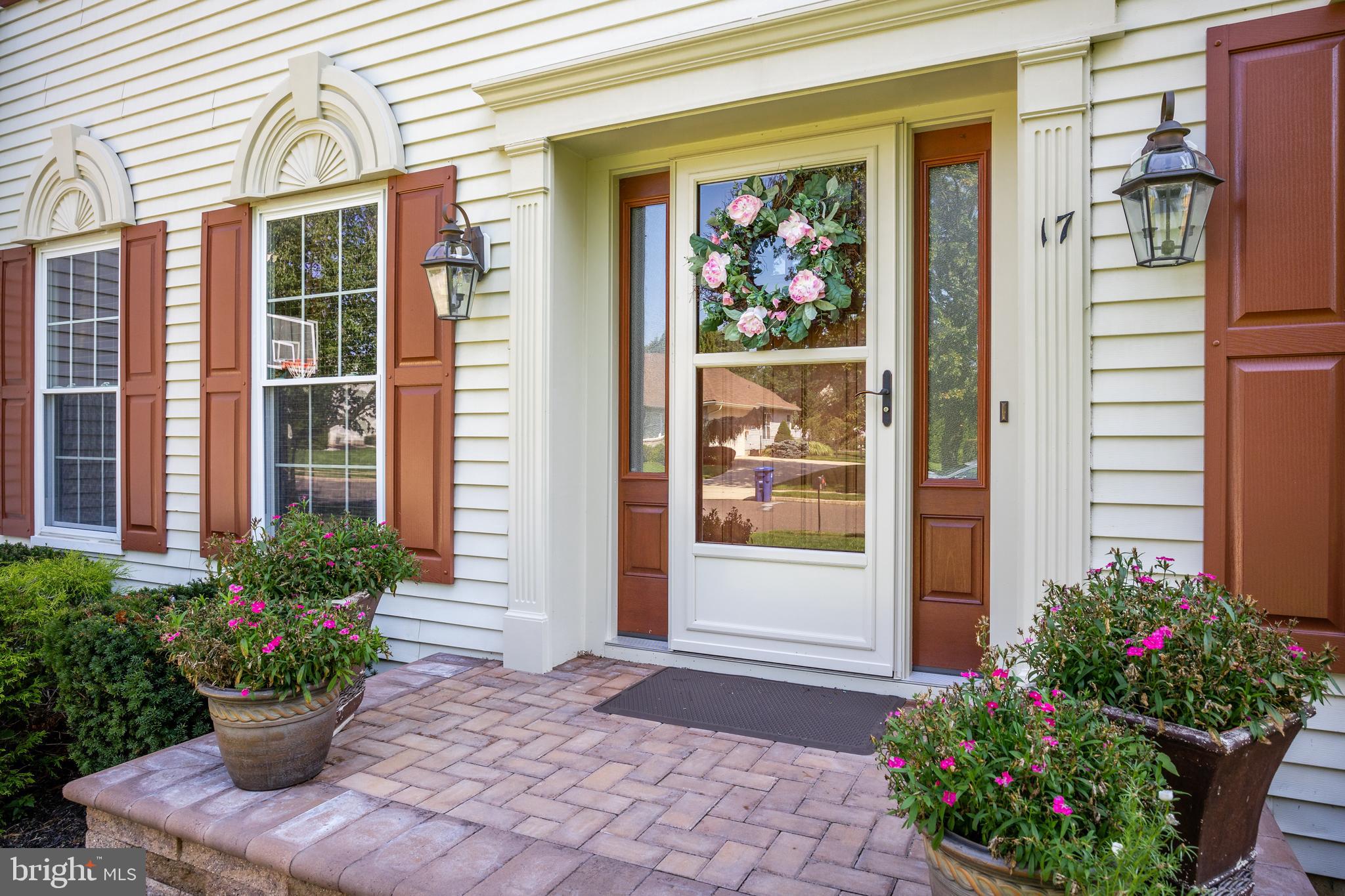 17 Barclay Road Hainesport, NJ 08036 - Photo 2 of 32 Gallery Image 2