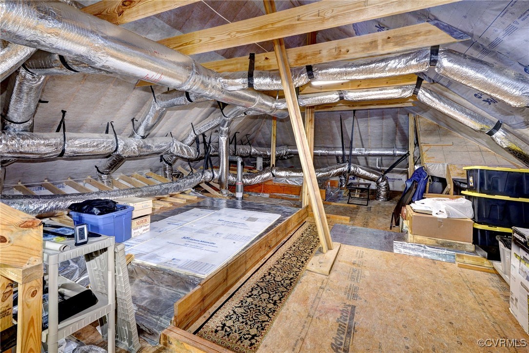 104 Edenbridge Williamsburg, VA 23188 - Photo 40 of 50 a view of a patio with a table and chairs