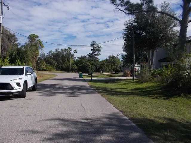 $20,000 | 147 Yellow Pine Drive, Rotonda West, FL 33947