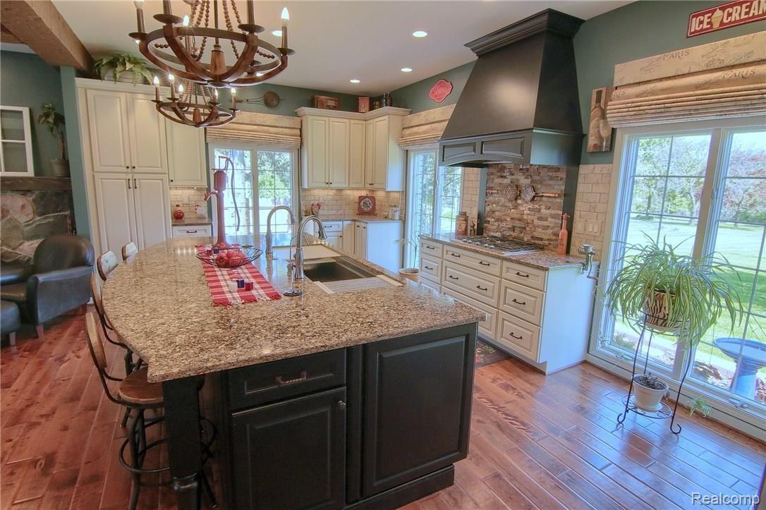 8590 30 Mile Road Washington, MI 48095 - Photo 8 of 33 Kitchen view 2