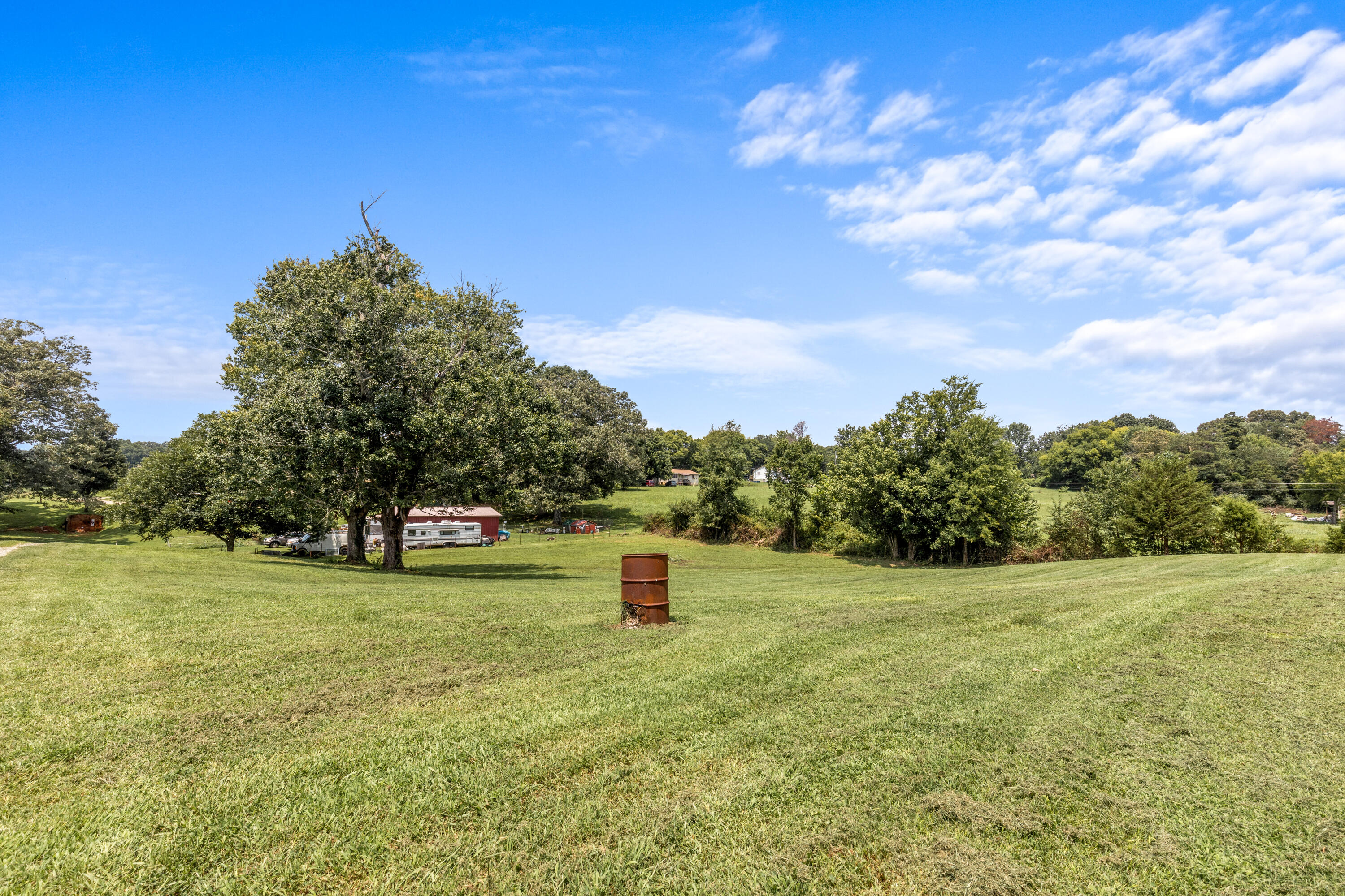 238 Burdett Road Sweetwater, TN 37874 - Photo 22 of 30 Burdett-24