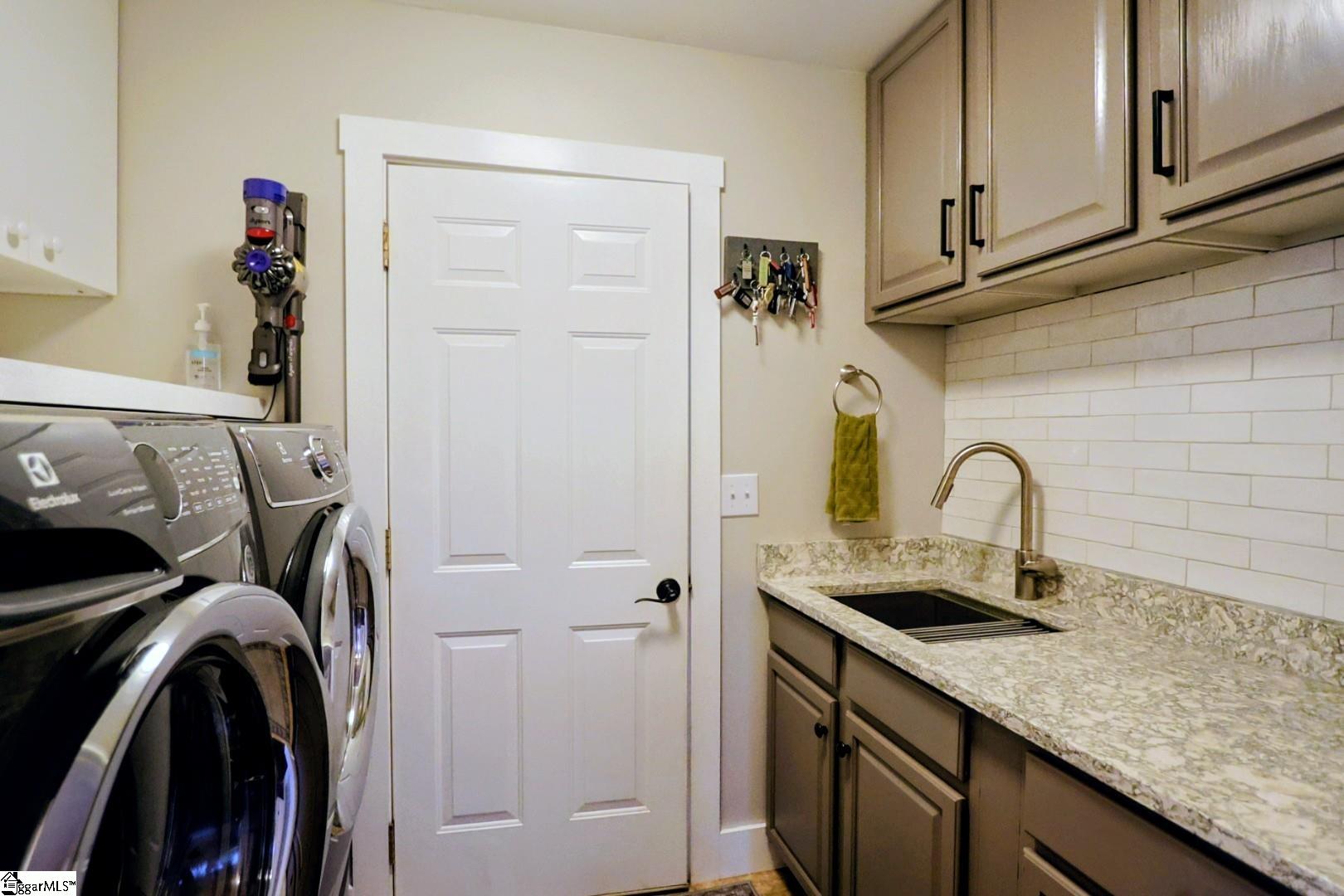 126 Ward Oak Court Greer, SC 29651 - Photo 11 of 34