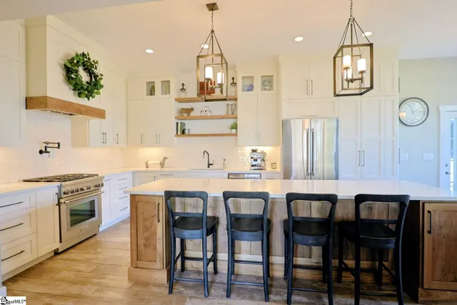 $649,900 | 126 Ward Oak Court, Greer, SC 29651