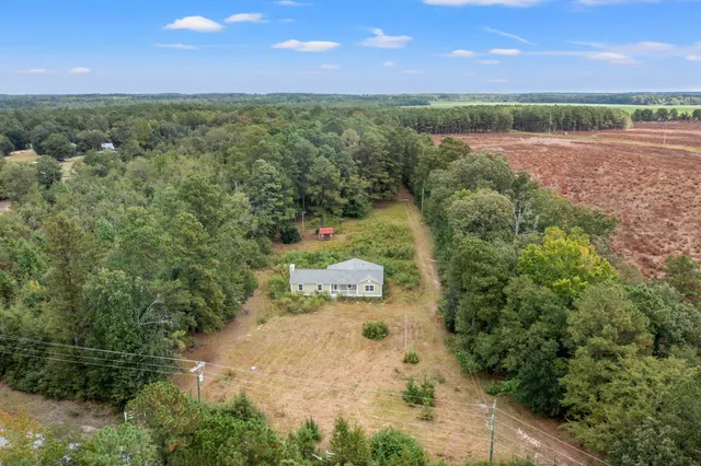 $220,000 | 243 Bridalwreath Drive, St. Matthews, SC 29135