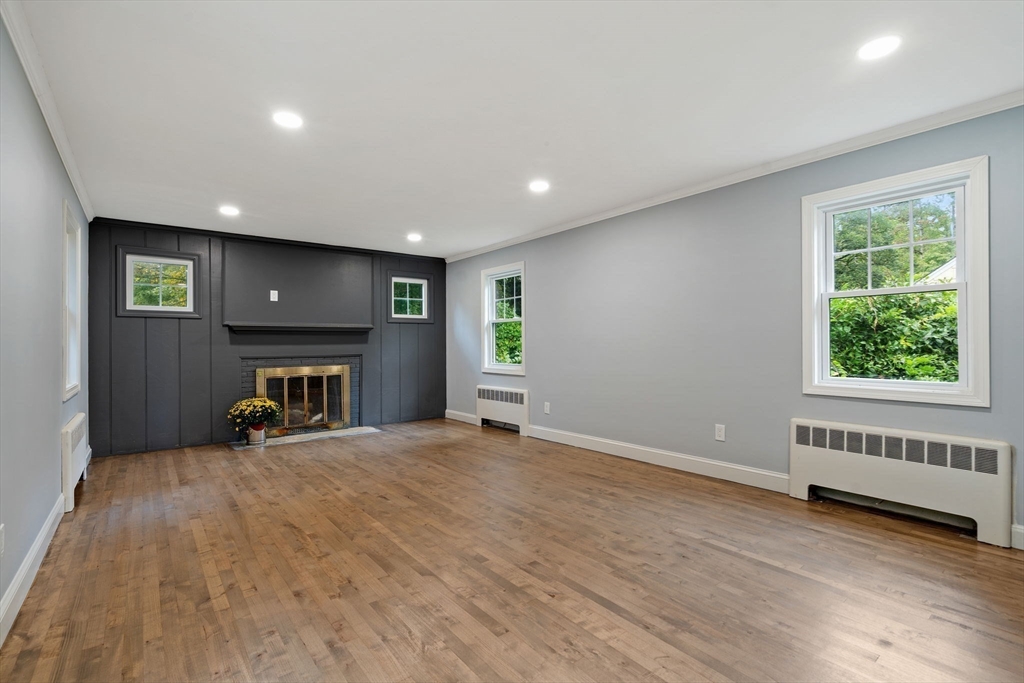 401 Belknap Road Framingham, MA 01701 - Photo 12 of 36