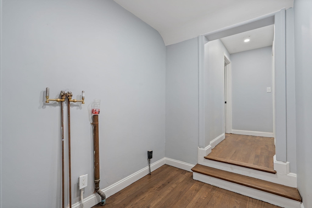 401 Belknap Road Framingham, MA 01701 - Photo 23 of 36