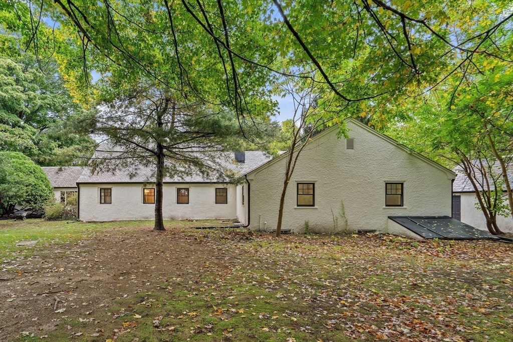 401 Belknap Road Framingham, MA 01701 - Photo 34 of 36