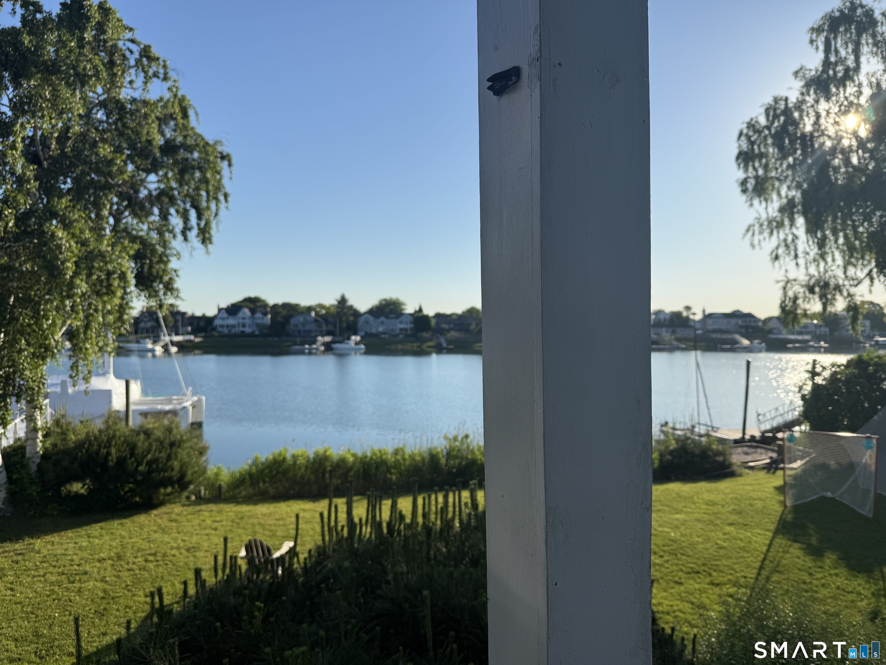 28 Surf Road Westport, CT 06880 - Photo 11 of 27