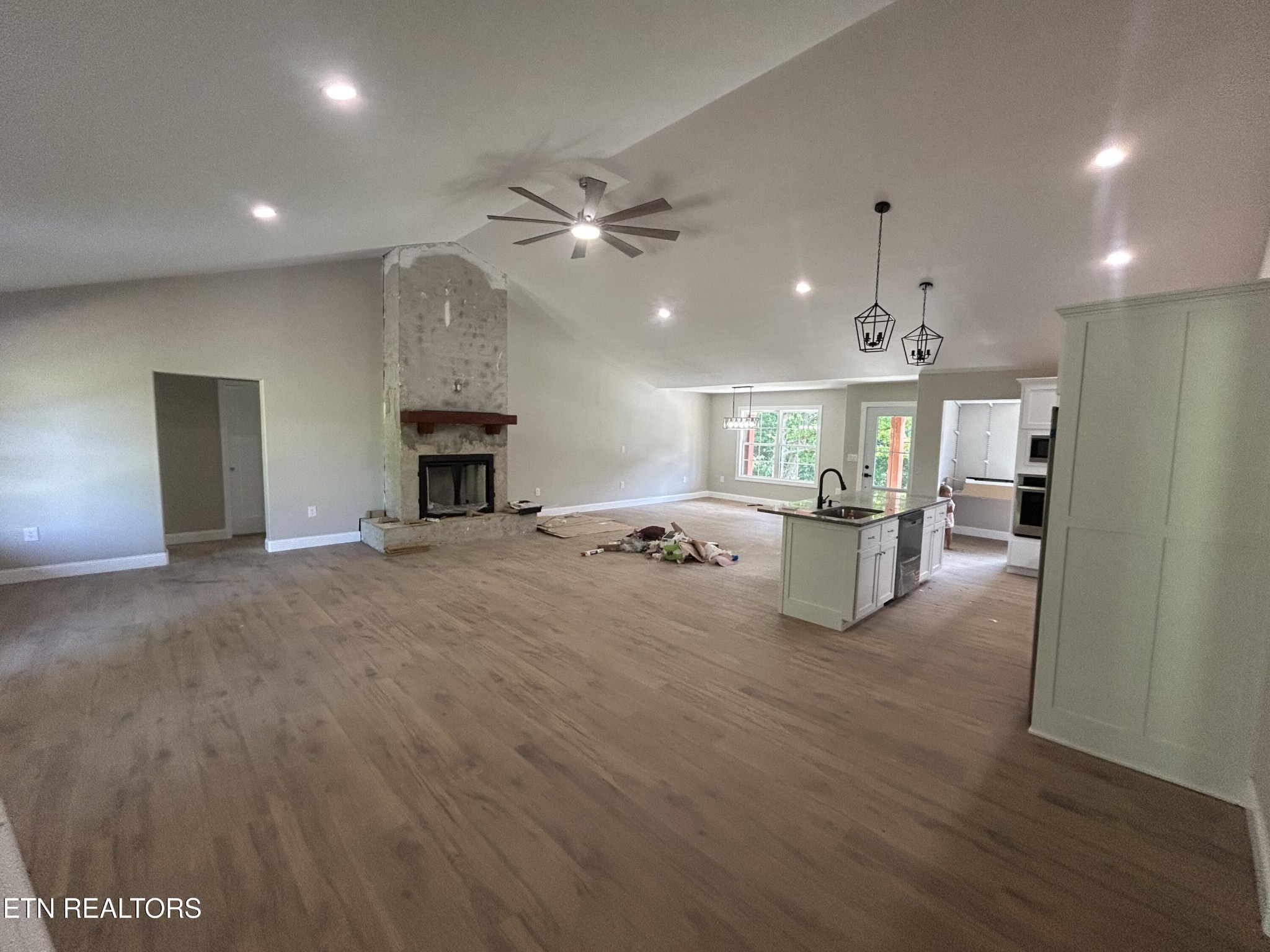 214 Georgee Road Jamestown, TN 38556 - Photo 7 of 18