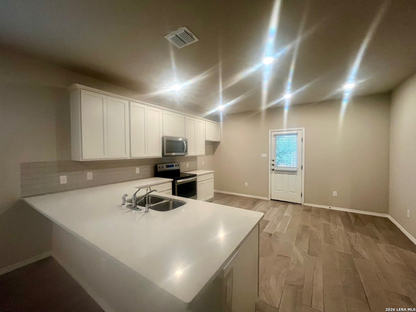 3263 Rancho Grande San Antonio, TX 78224 - Photo 9 of 24