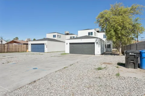 $980,000 | 2324 East Oak Street, Phoenix, AZ 85006