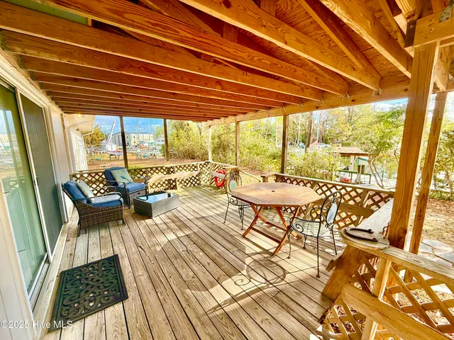 $449,000 | 1214 Lupton Drive, Oriental, NC 28571