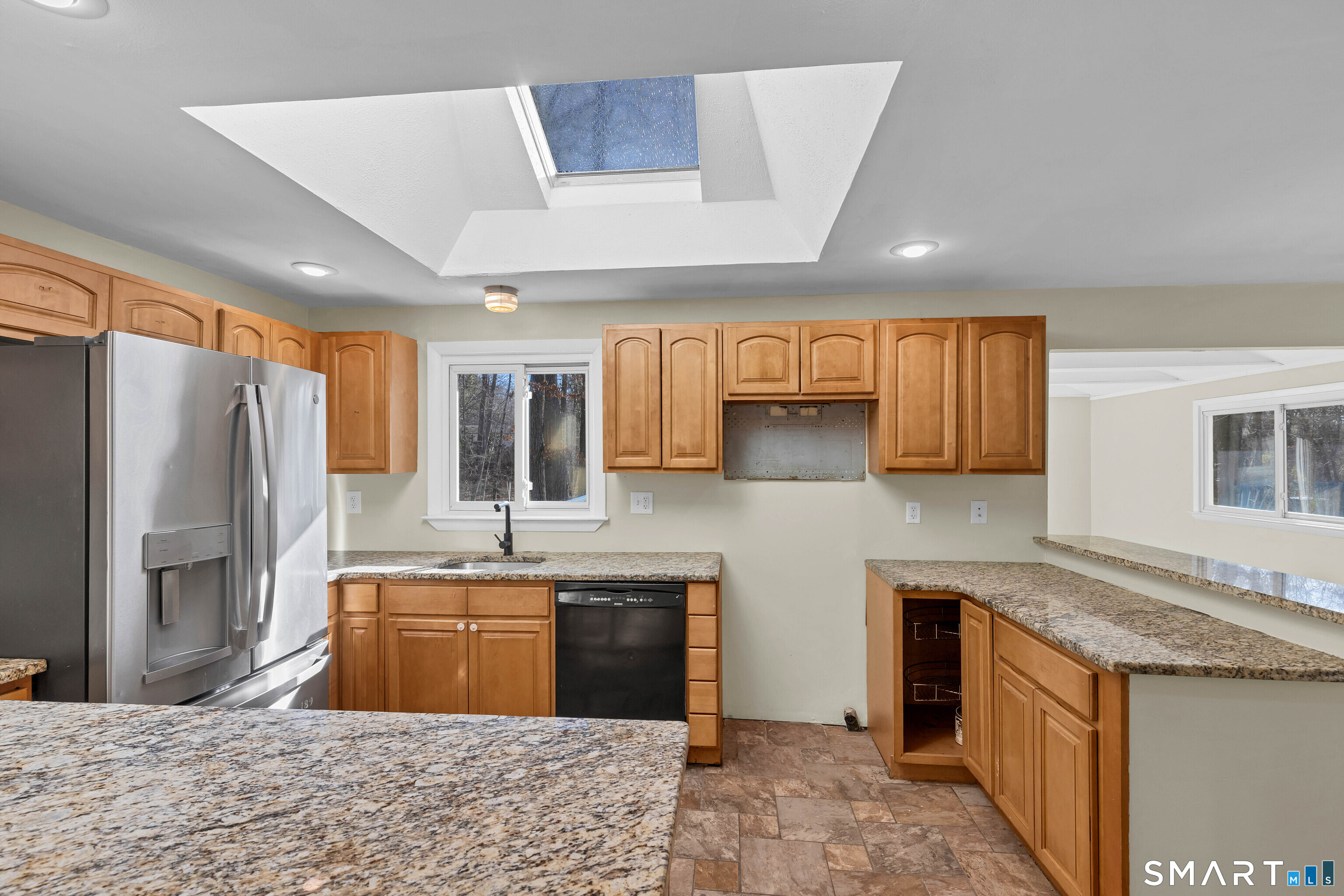13 Victoria Lane Old Lyme, CT 06371 - Photo 6 of 38