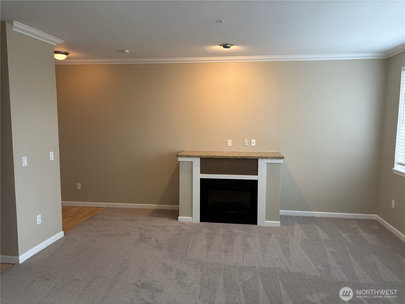 225 Logan Avenue South, Unit 111 Renton, WA 98057 - Photo 19 of 33 Gallery Image 19