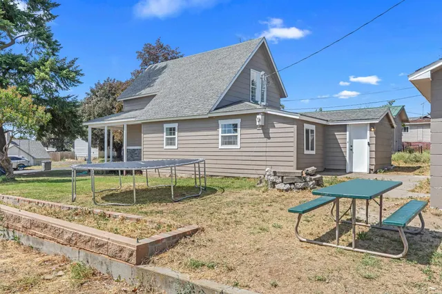 $279,900 | 312 Marshall Street, Davenport, WA 99122