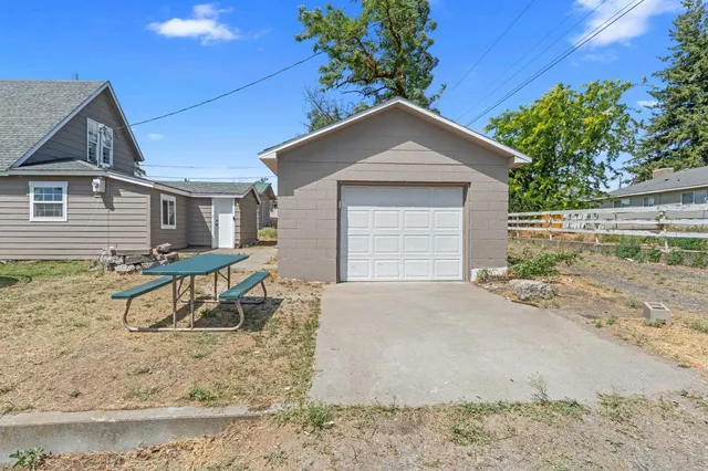 $279,900 | 312 Marshall Street, Davenport, WA 99122
