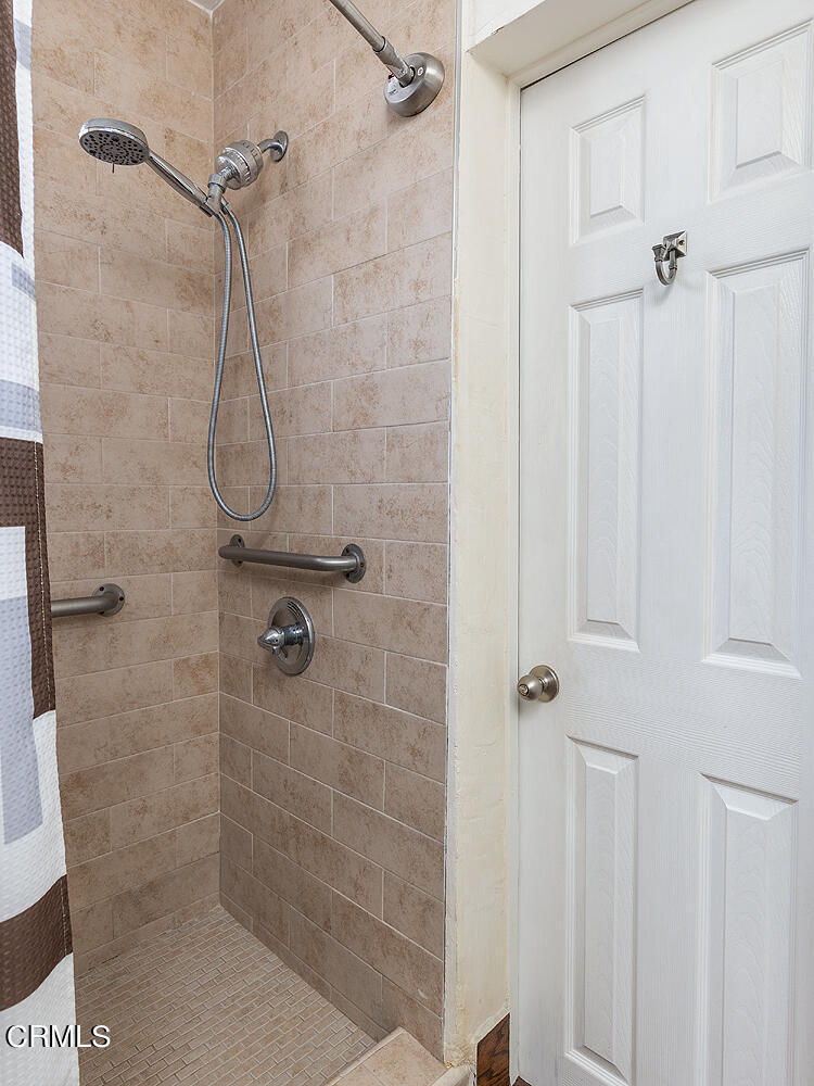 504 North Catalina Avenue Pasadena, CA 91106 - Photo 15 of 42 a bathroom with a shower