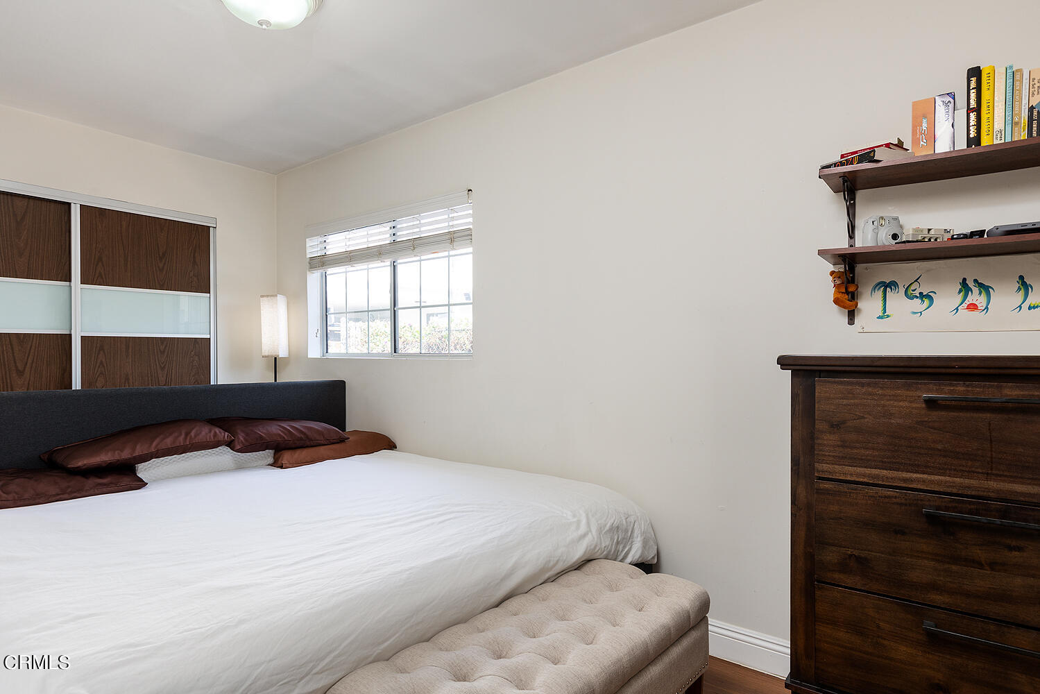 504 North Catalina Avenue Pasadena, CA 91106 - Photo 16 of 42 a bedroom with a bed and a window