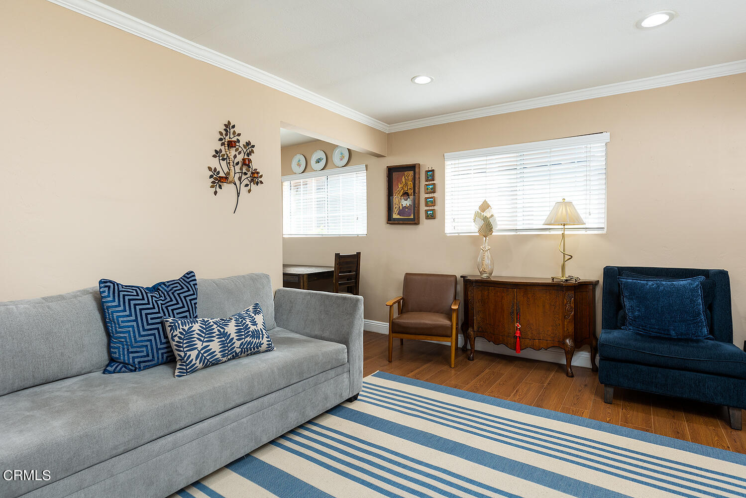504 North Catalina Avenue Pasadena, CA 91106 - Photo 7 of 42 a living room with furniture and a window