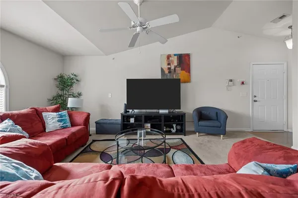 $169,000 | 1625 Cherry Blossom Lane, Unit 304, Winston-Salem, NC 27127