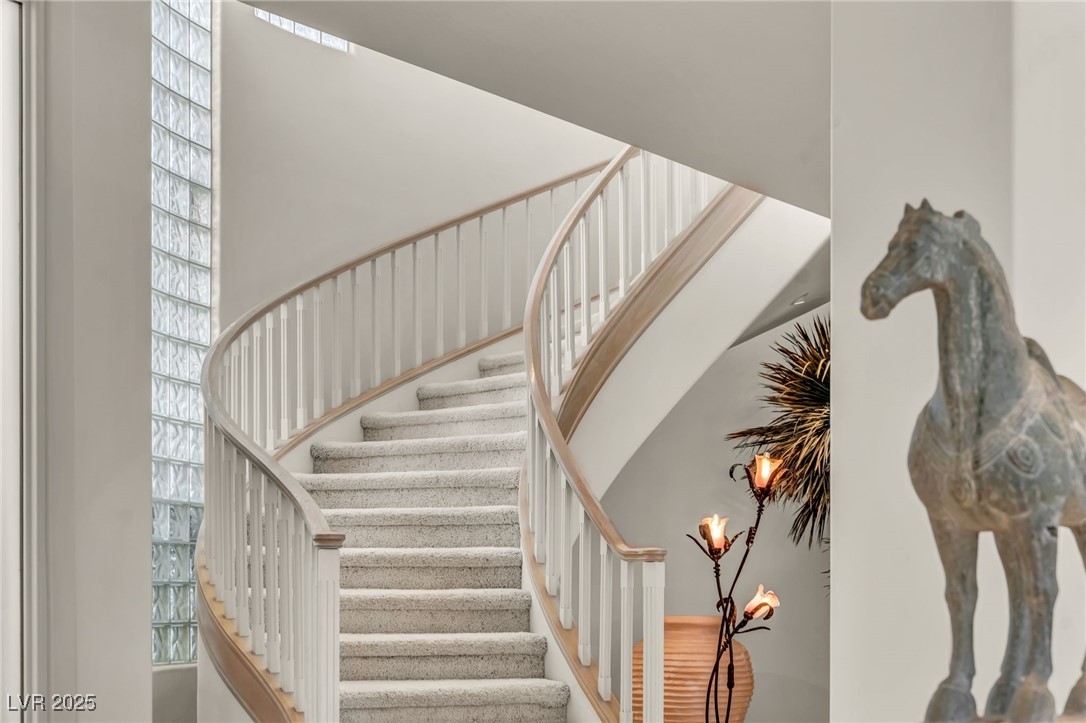 10 Innisbrook Avenue Las Vegas, NV 89113 - Photo 14 of 65